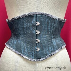 Serpente ショート